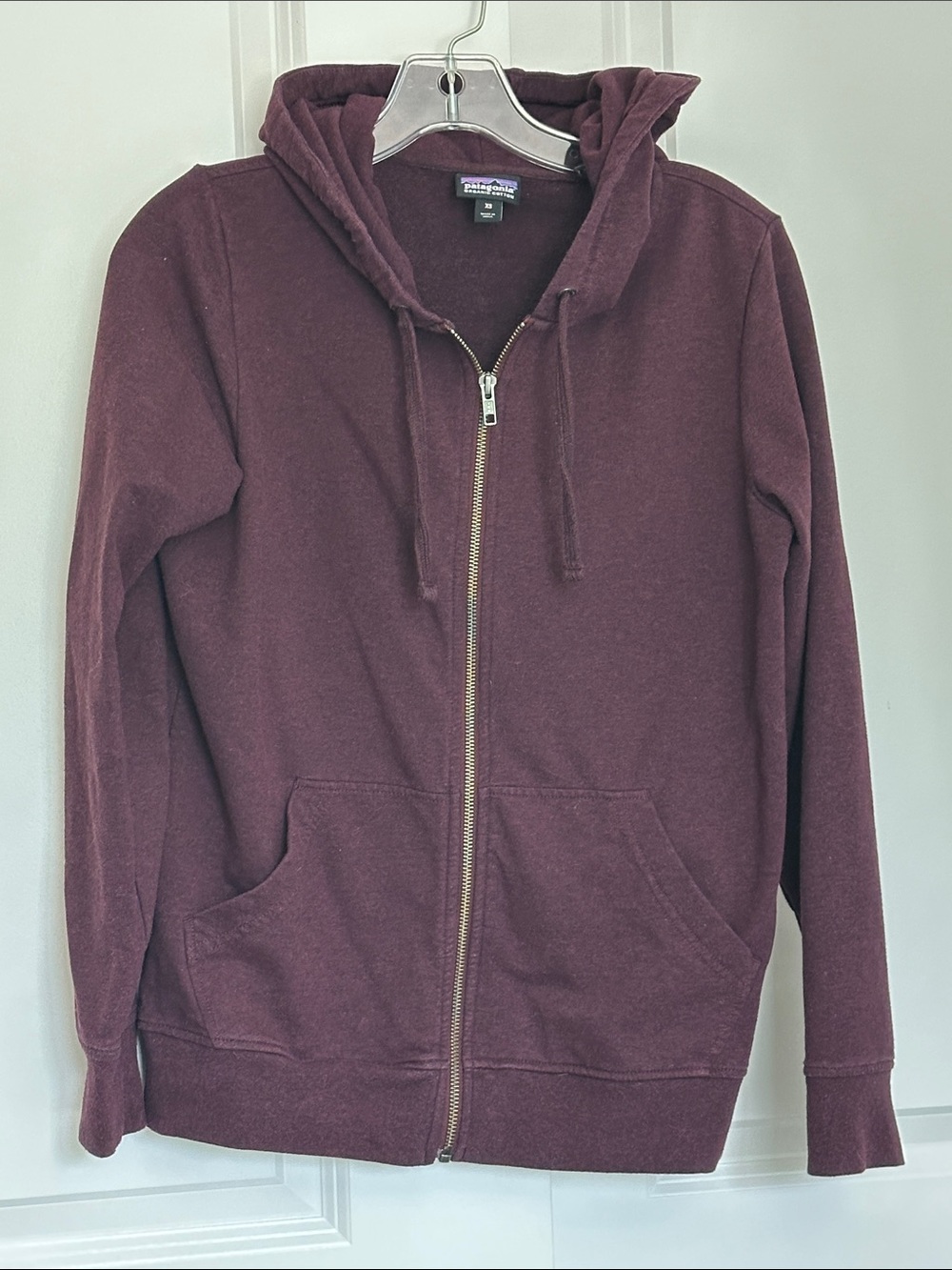 Patagonia Women’s Zip Relaxed Hoodie - Plum size XS